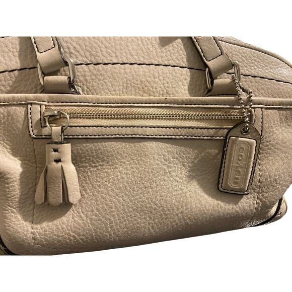 Coach Tan Shoulder Bag - Picture 14 of 16